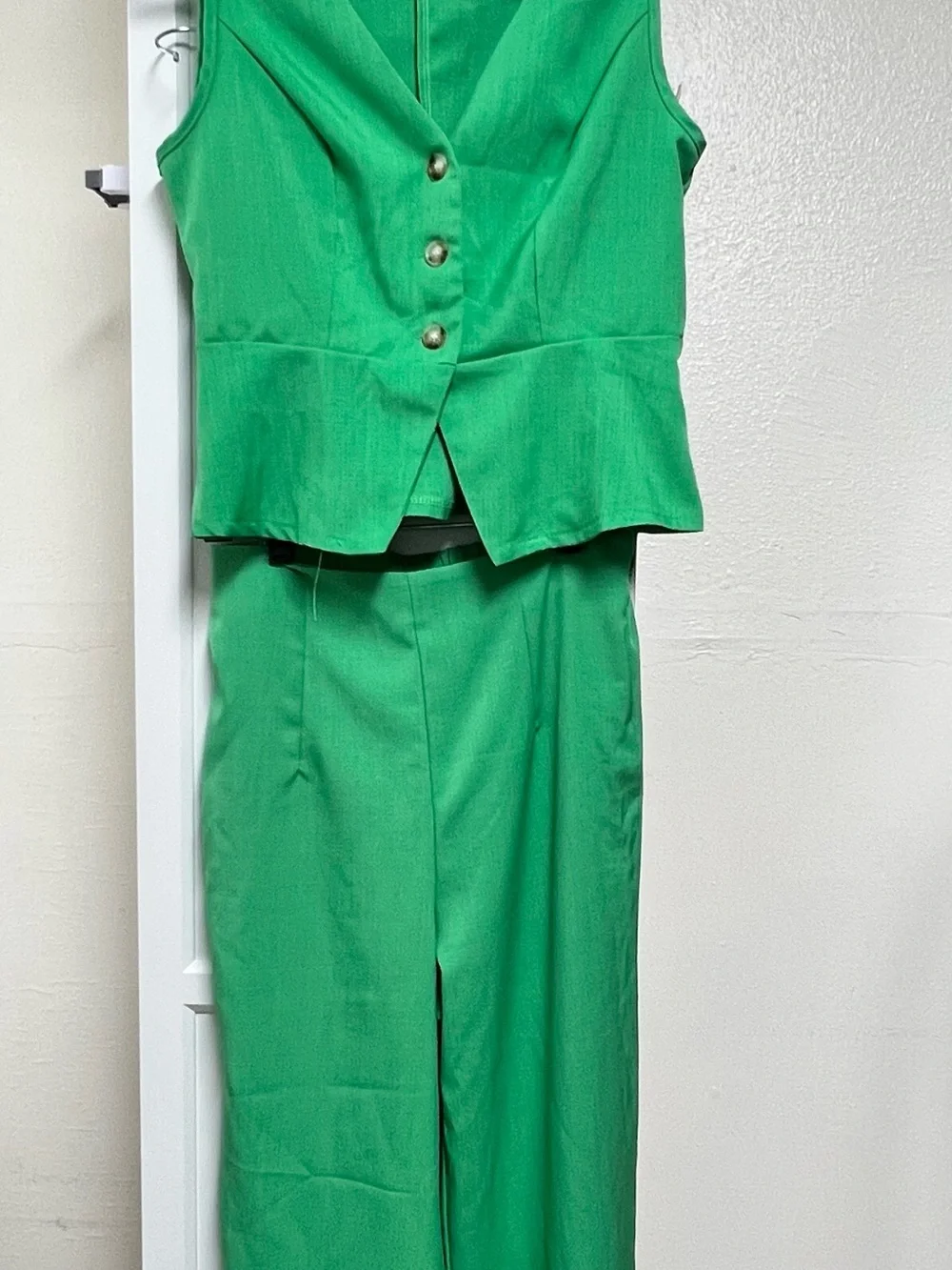 SHEIN Bright Green Sleeveless Vest & Matching Pants Set